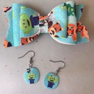 Toy Story bow & earrings